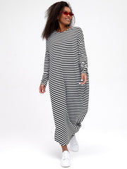 Batwing Sleeves Striped Round-Neck Maxi Dresses