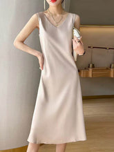 Solid Color A-Line Loose V-Neck Midi Dresses