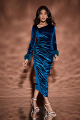 Feather Irregular Long-sleeved Dress