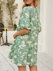 Elasticity Flower Print Pleated Half Sleeves Loose V-Neck Mini Dresses