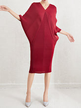 Pleated Solid Color Batwing Sleeves Loose V-Neck Midi Dresses
