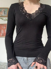 Vintage Lace Patchwork Fairy Grunge V Neck Long Sleeve Slim Fit Black T shirts