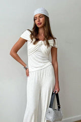 Front twisted top