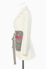 Eye-catching mid-length suit jacket