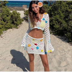 Long Sleeved Hook Wool Crop Blouse