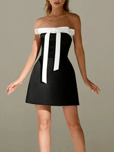 Black Bowknot Strapless Mini Dress