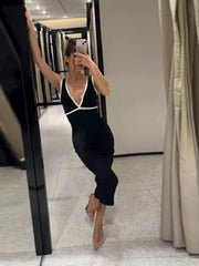 Black Contrasting V-neck Knitted Long Dress