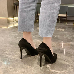 Kiana Pointed Toe Pumps