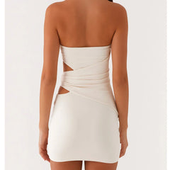 Cut Out Metal Brooch Desgin Bodycon Mini Dress