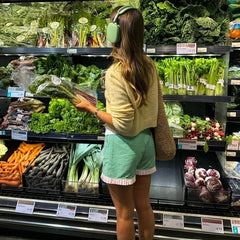 Charming Vintage Plaid Shorts - High Waist & Ruffled Hem