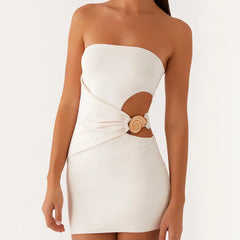 Cut Out Metal Brooch Desgin Bodycon Mini Dress