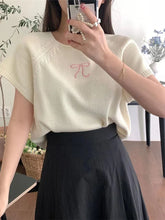 Round Neck Bow Print Short Sleeved Knitted Top