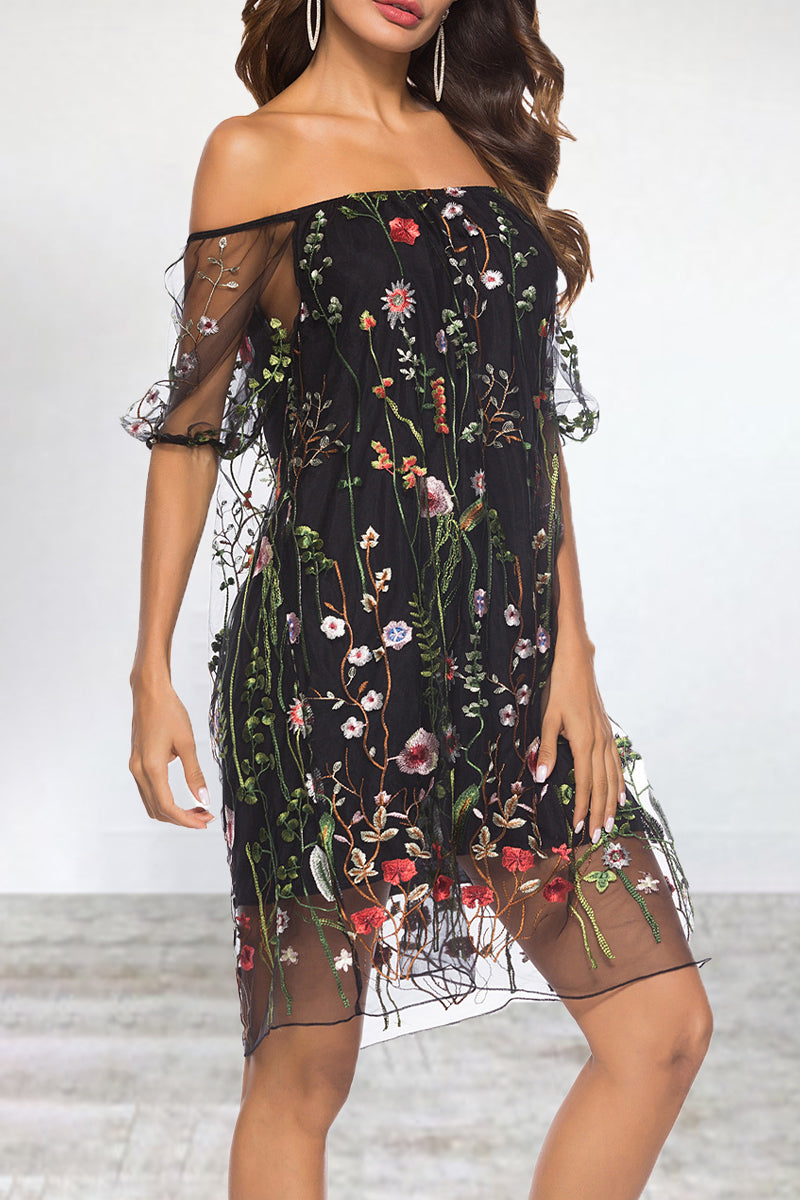 Elegant Animal Flowers Leaves Lace Embroidered Off the Shoulder A Line Dresses