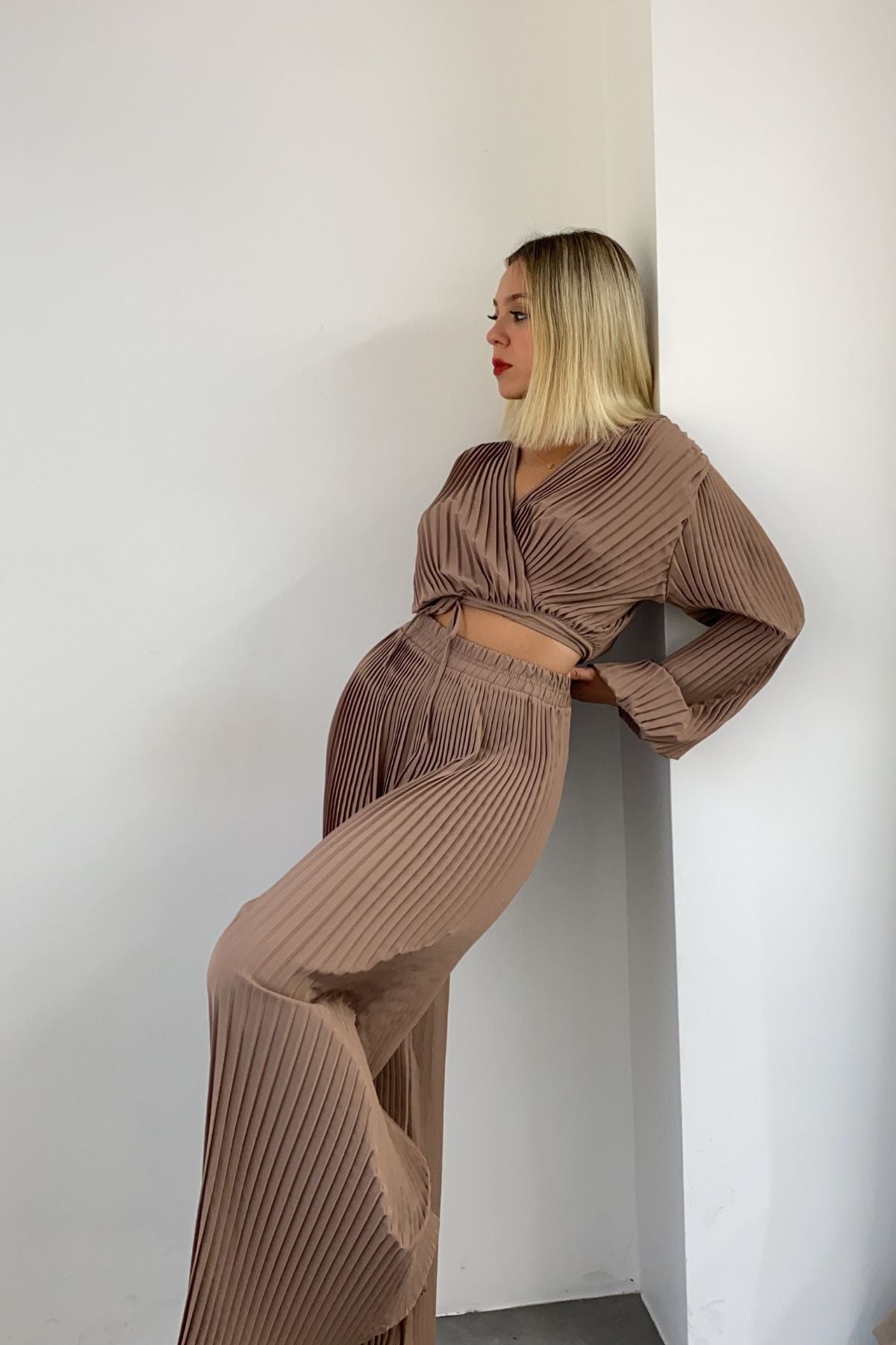 V Neck Puff Sleeve Fold Two Piece Set
