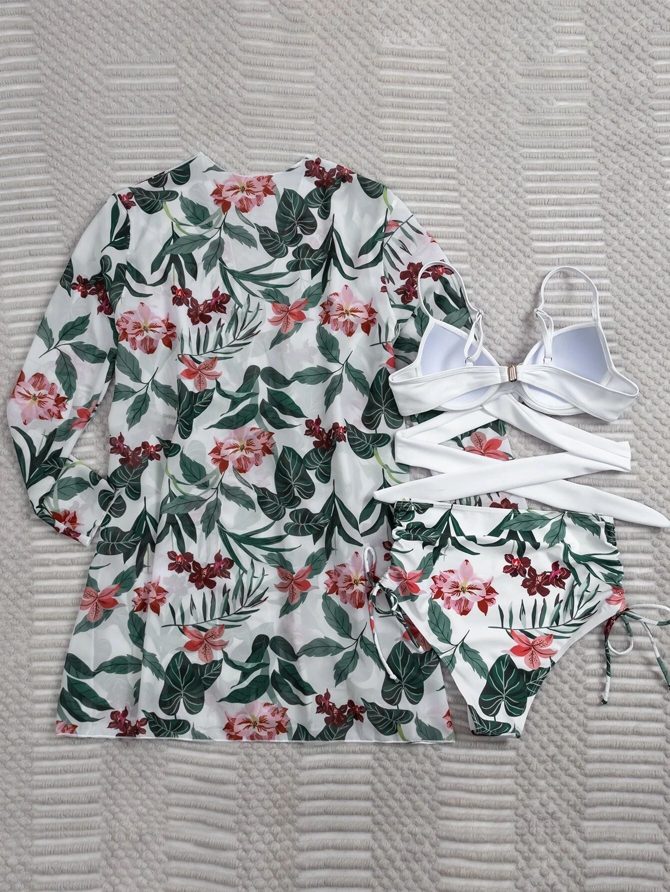 Printed Sexy Bikini Swimsuit and Net Yarn Cover Up