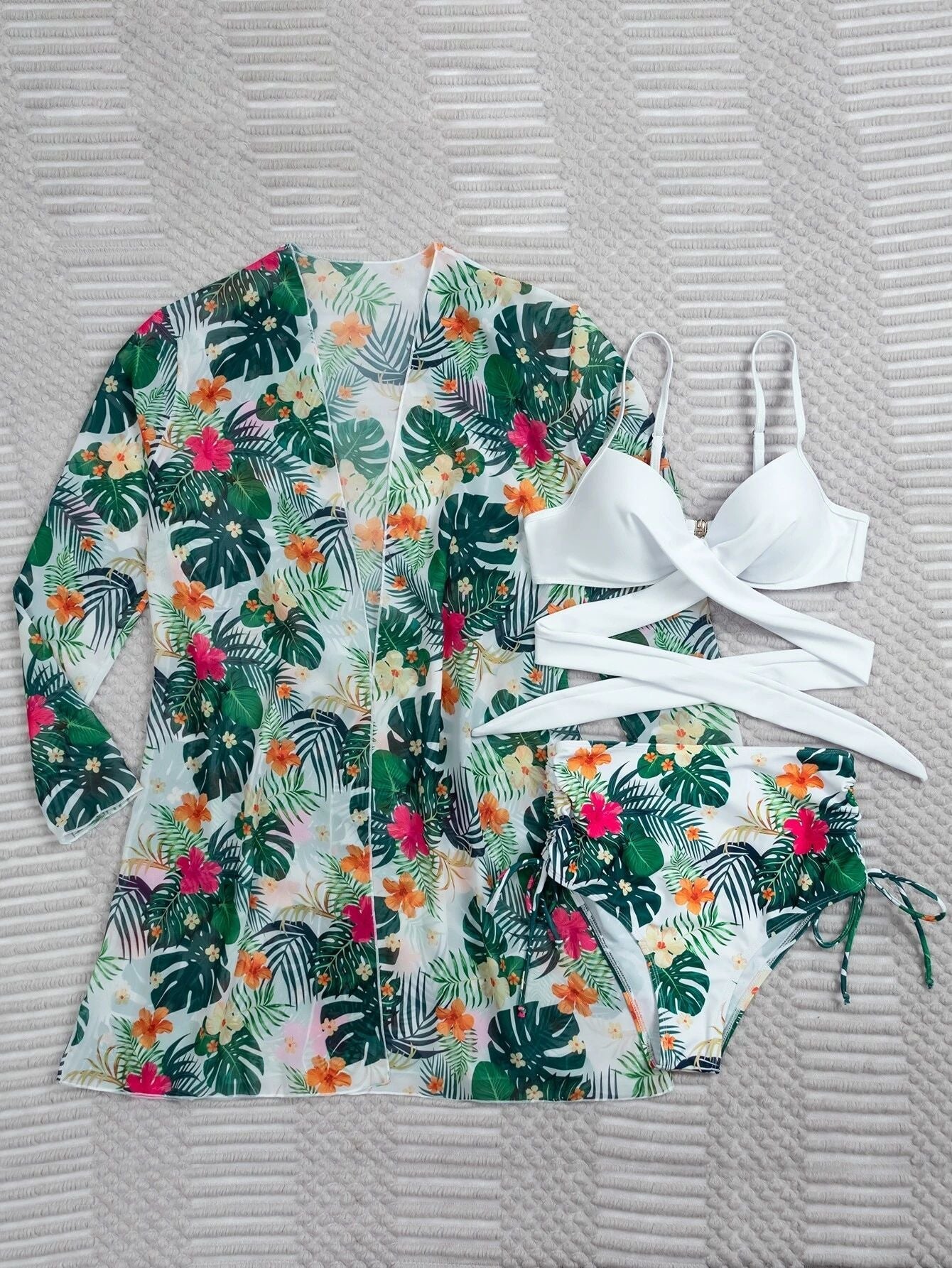 Printed Sexy Bikini Swimsuit and Net Yarn Cover Up