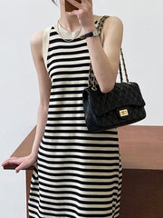 Contrast Color Loose Sleeveless Round-Neck Midi Dresses