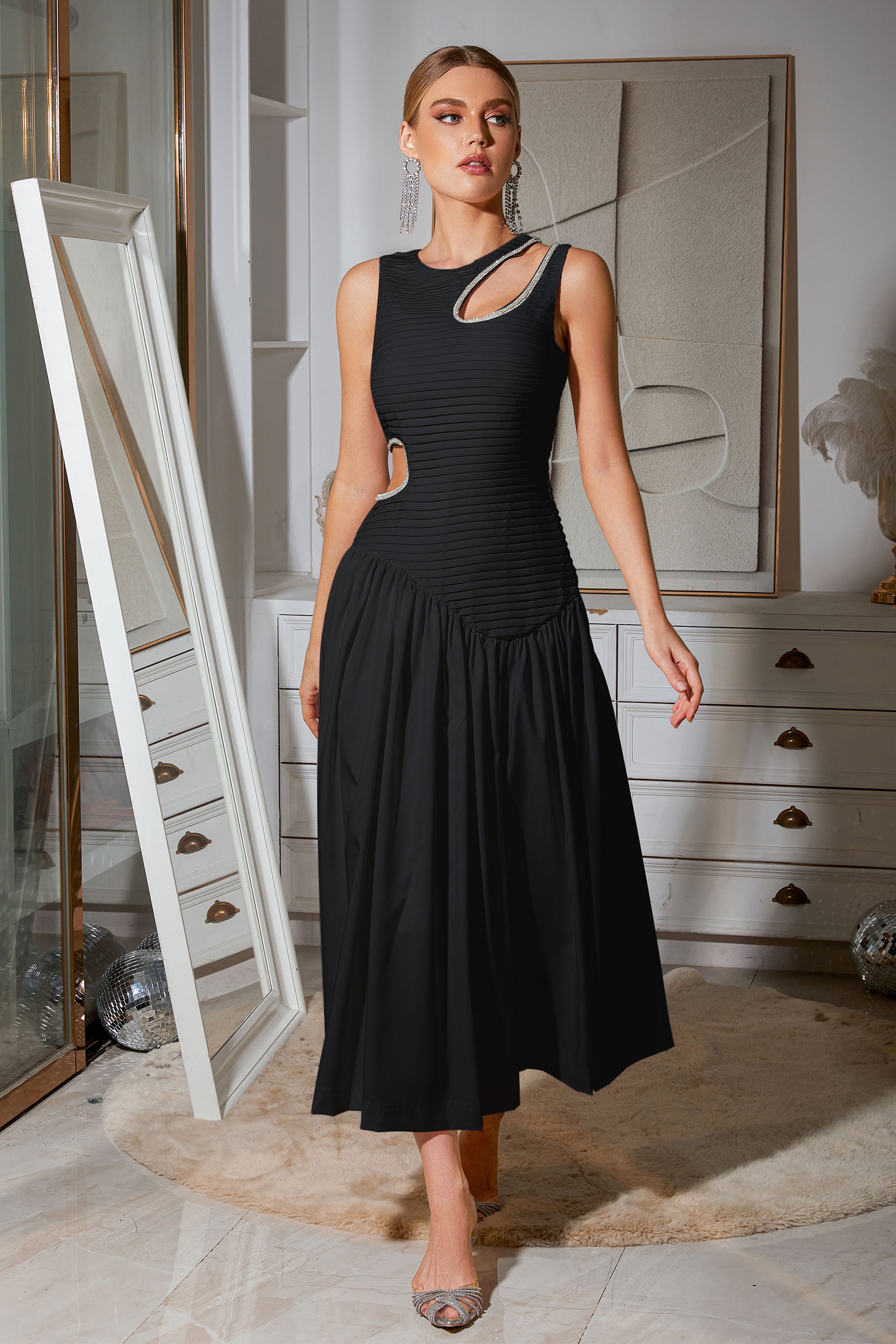 Irregularity Cutout White Maxi Dress Flaxmaker