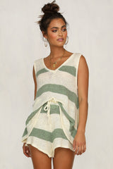Shorts and V-neck Vest Casual Suit