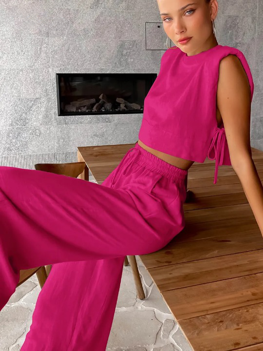 'Out And About' Vacation Linen Set