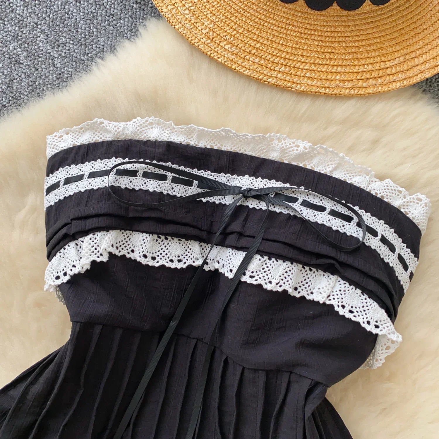 Lace Up Elastic Ruched Tube Top