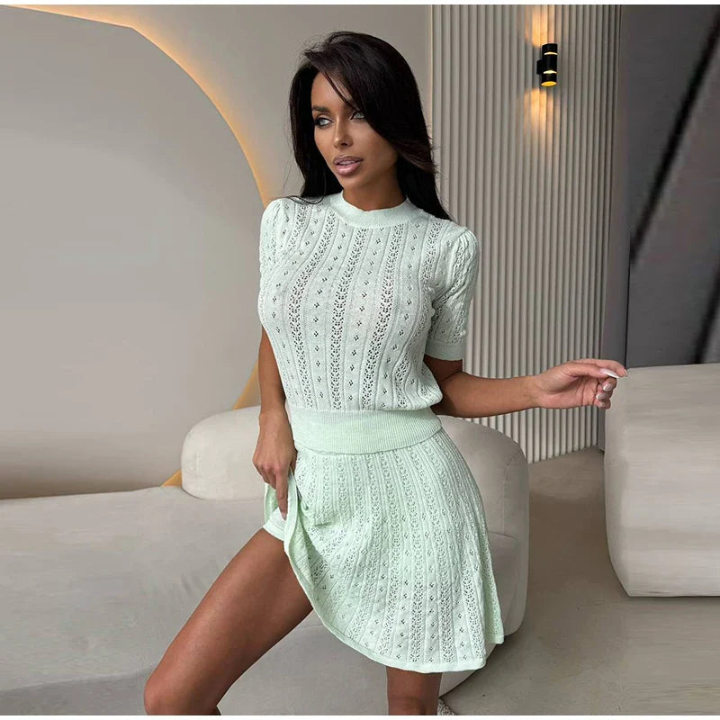 O-neck Knitted  Short Sleeve Top And Mini Skirt Set