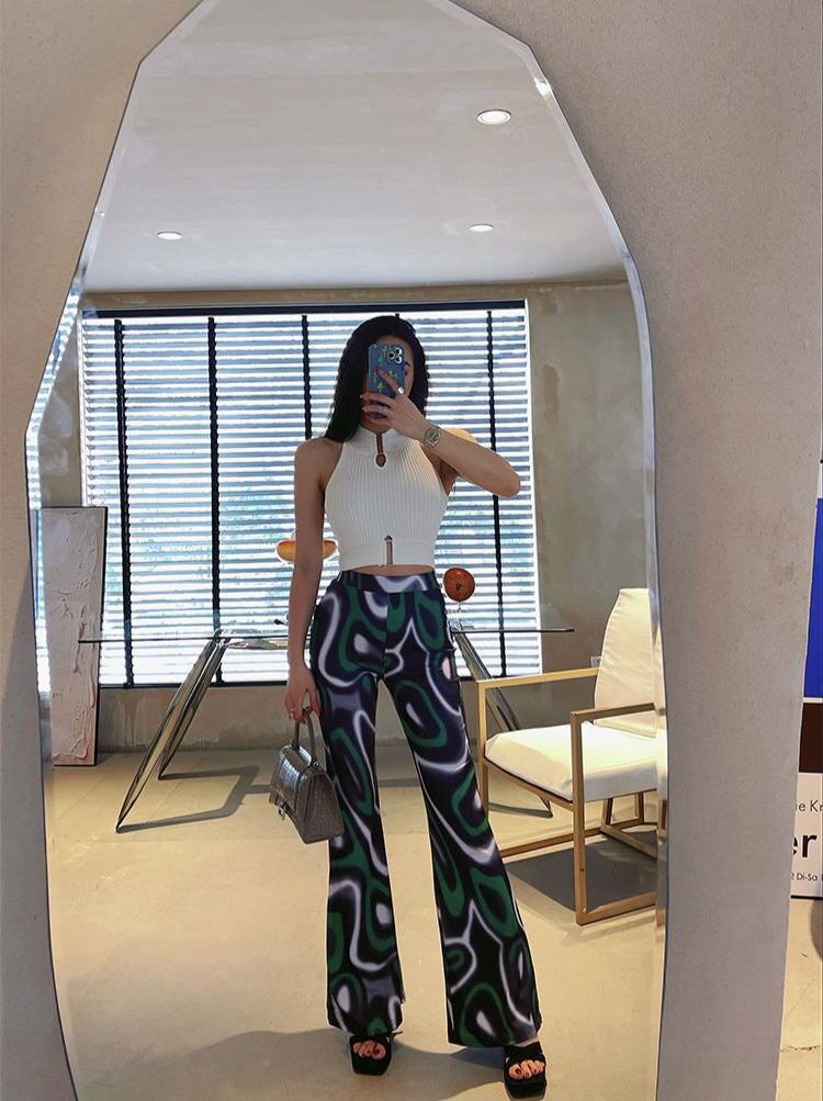 Indie Islander Crop Top