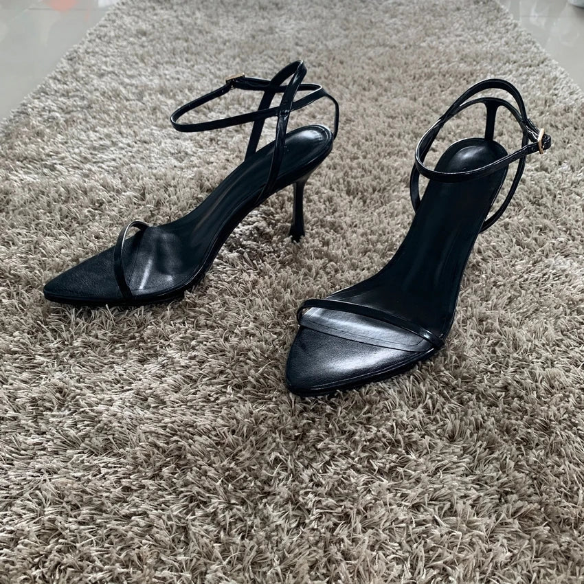 Viccura Strappy High Heels