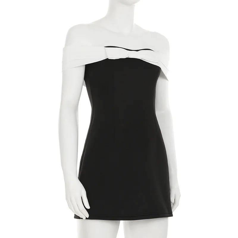 Black V-neck Flower Short Sleeve Romper