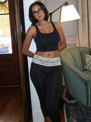 Black Tank Top And Lace Patchwork Capri Pants Set