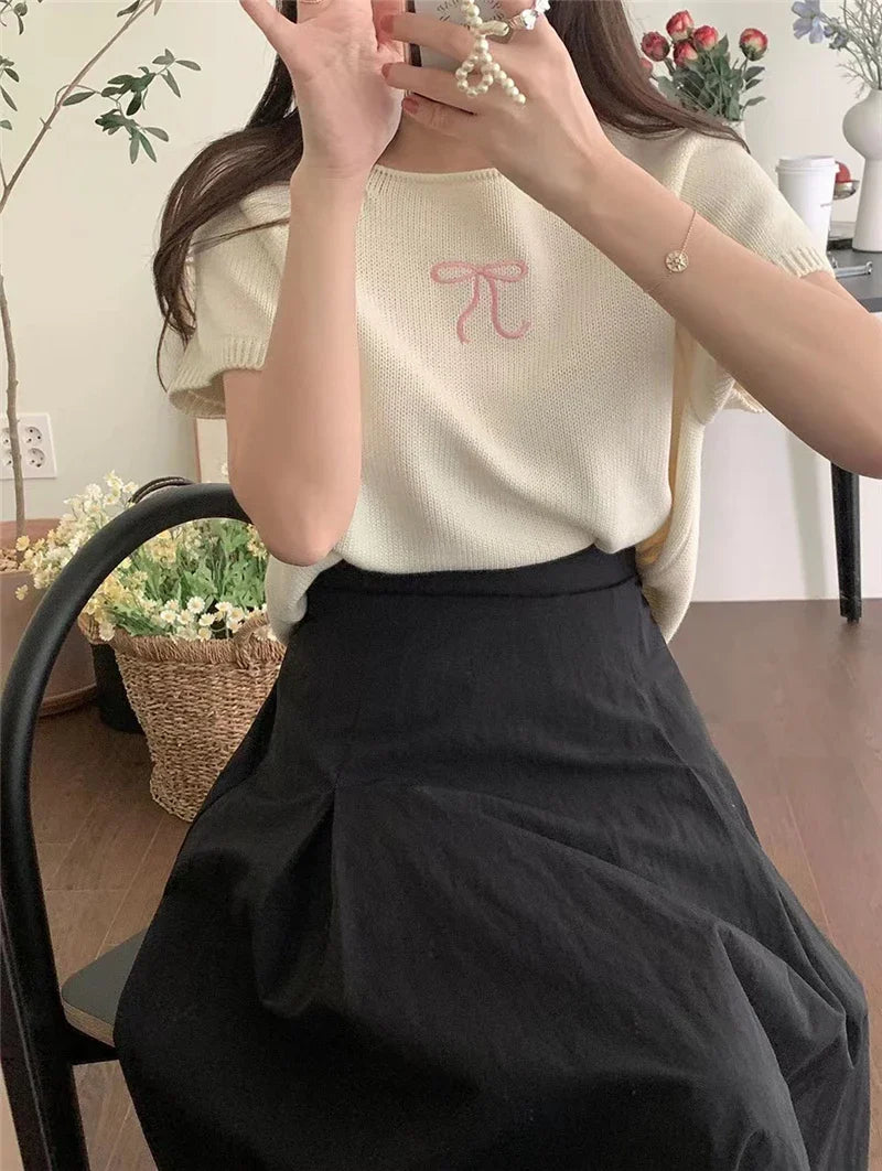 Round Neck Bow Print Short Sleeved Knitted Top