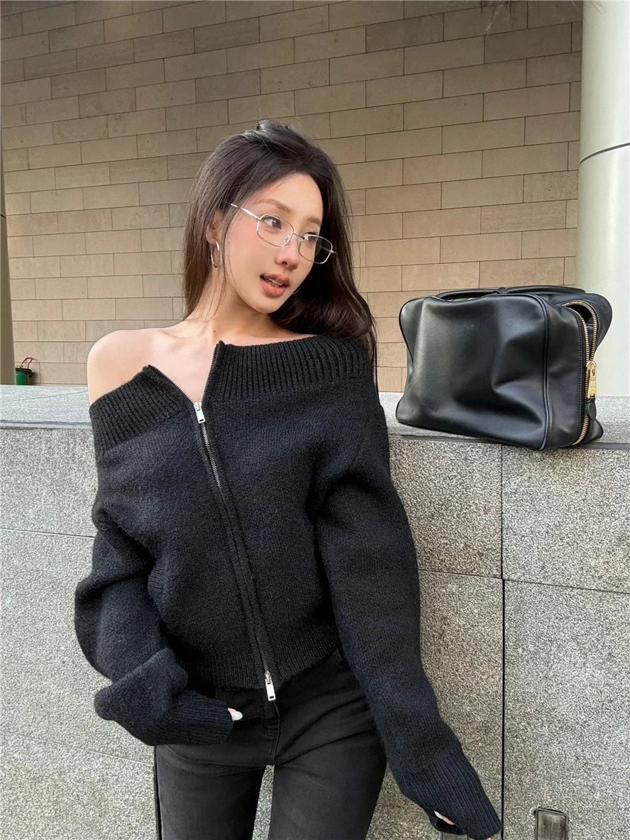 Off-Shoulder Zipper Knitted Jacket