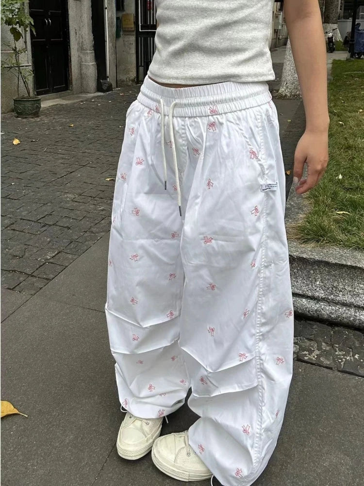 Parachute White Baggy Bow Printed Sweatpant