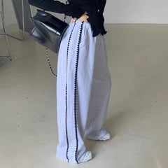 Side Contrasting Lace Track-pants