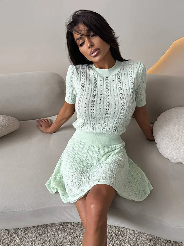 O-neck Knitted  Short Sleeve Top And Mini Skirt Set