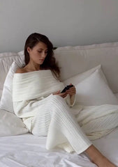 Off-Shoulder Long Sleeve Knitted Top