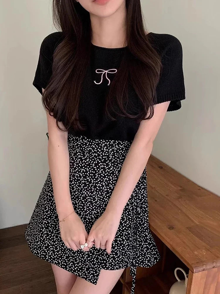 Round Neck Bow Print Short Sleeved Knitted Top