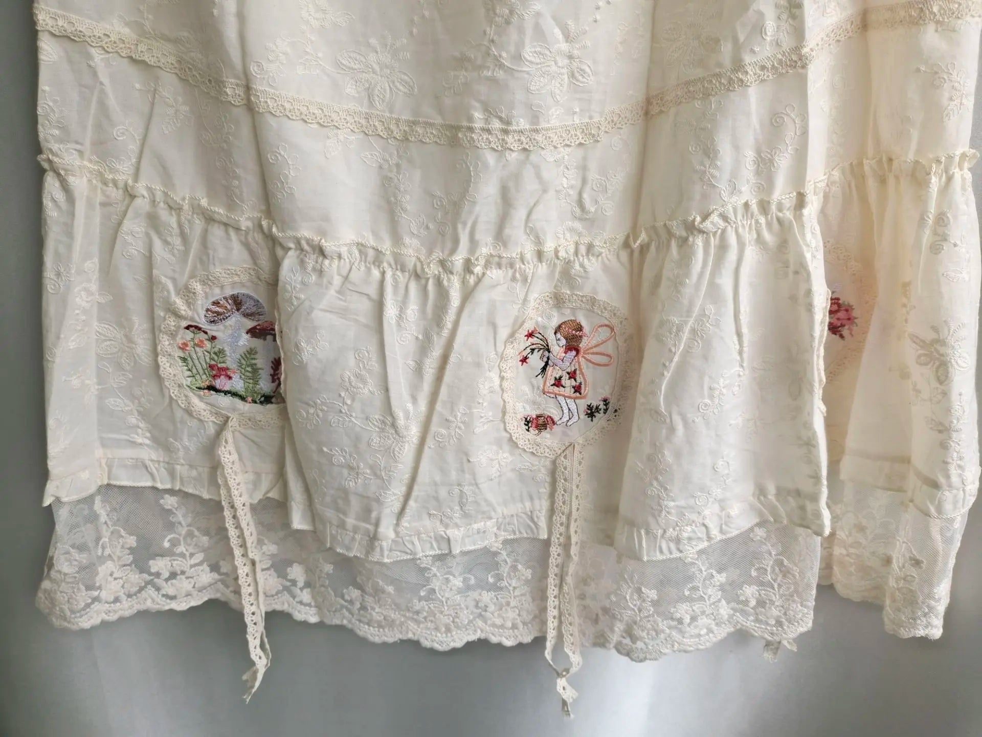 White Embroidery Lace Long Skirt - Sweet A-Line