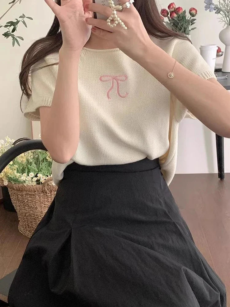 Round Neck Bow Print Short Sleeved Knitted Top