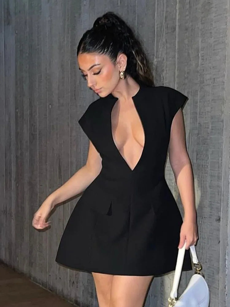 Black Deep Neck Short Sleeve Mini Dress