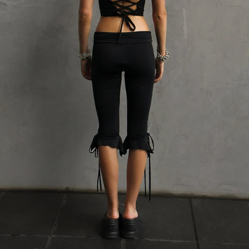 Solid Tie-up Ruffles Hem Capri Pants