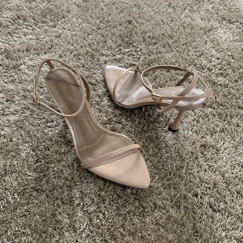 Viccura Strappy High Heels
