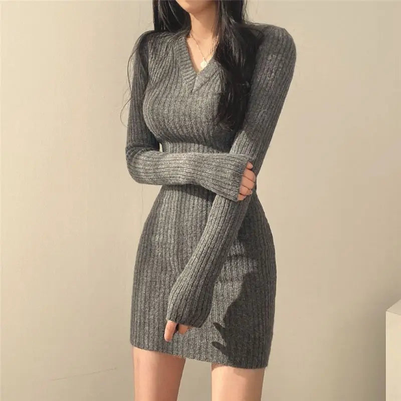 V neck Long sleeved Knitted Bodycon Dress