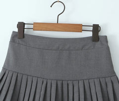 Solid Pleated Low Waist Short Skirt