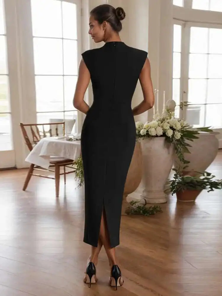 Deep Neck Short Sleeve Solid Midi Dress