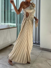 Solid Color Off-The-Shoulder Sleeveless Flower Asymmetric Pleated Maxi Dresses