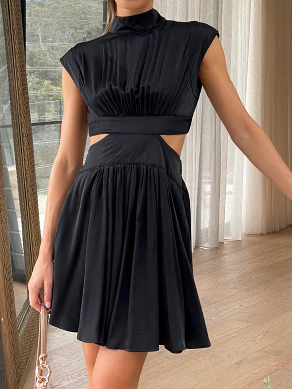Belly-Hollow Pleated Solid Color Skinny Stand Collar Mini Dresses