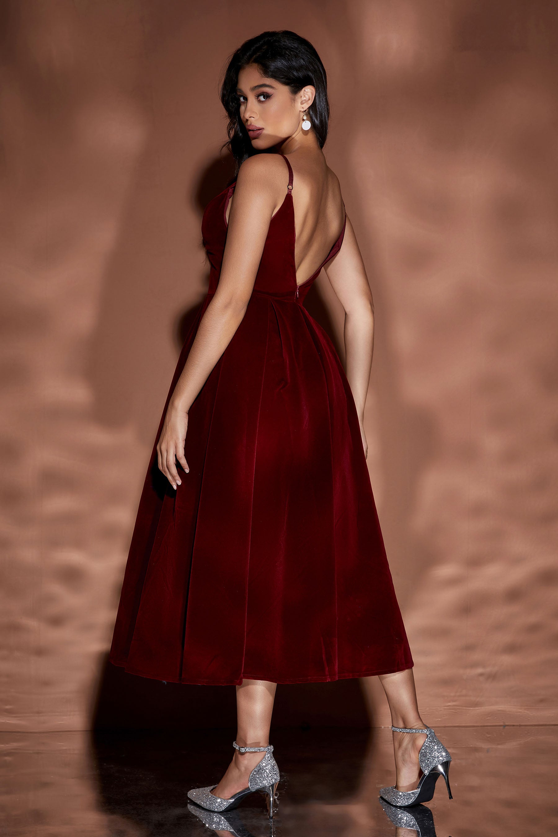 Velour Sling V Neck Midi Puffy Dress