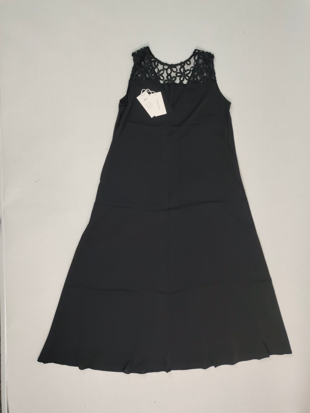 OSHOPLIVE Loose Sleeveless Hollow Solid Color Split-Joint Round-Neck Maxi Dresses