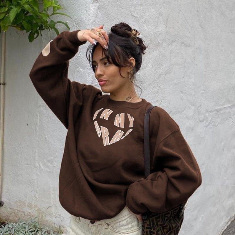 'IN MY ARMS' Casual sweatshirt